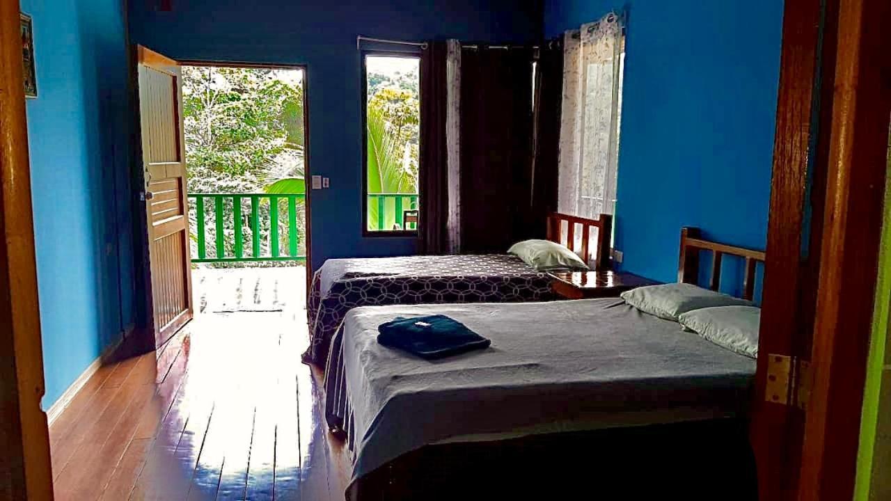 Allegra Hostel Drakes Bay Екстериор снимка