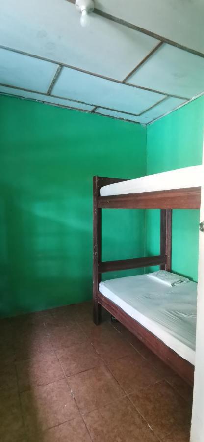 Allegra Hostel Drakes Bay Екстериор снимка